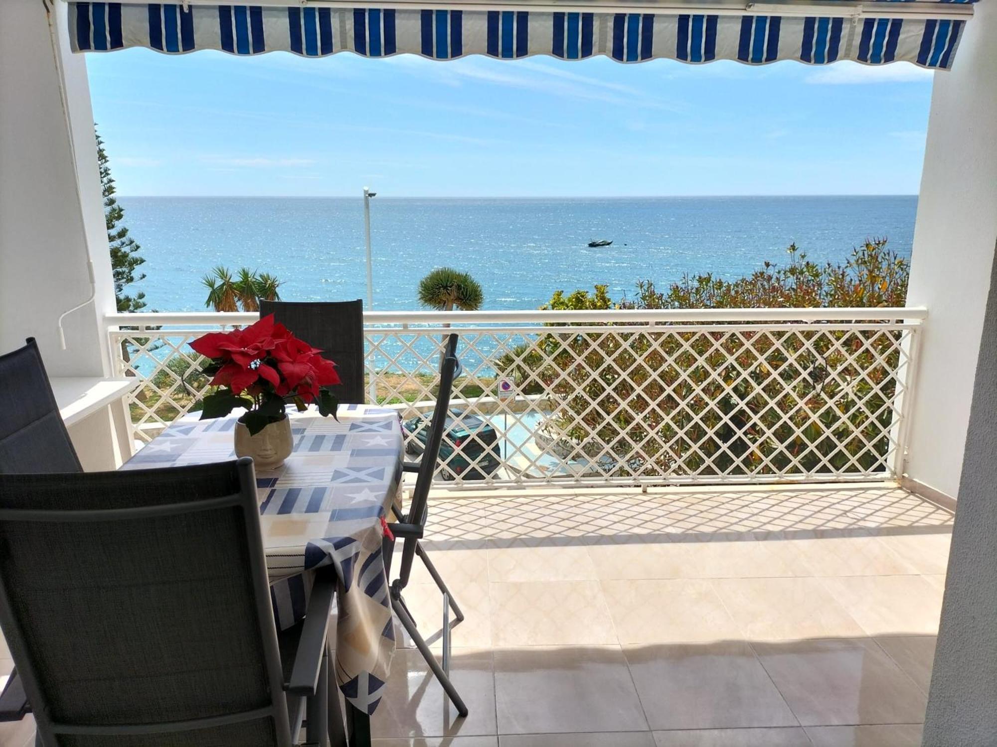 Almuñécar Delfin Home מראה חיצוני תמונה
